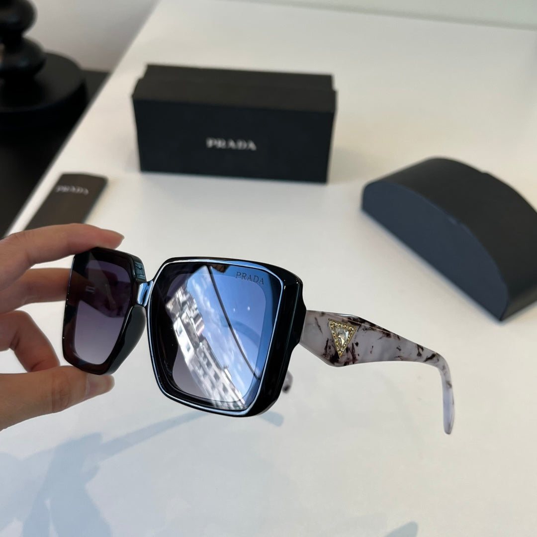 Prada Fashion Black Lens Sunglasses for Men & Women - 465577 - detail image 4