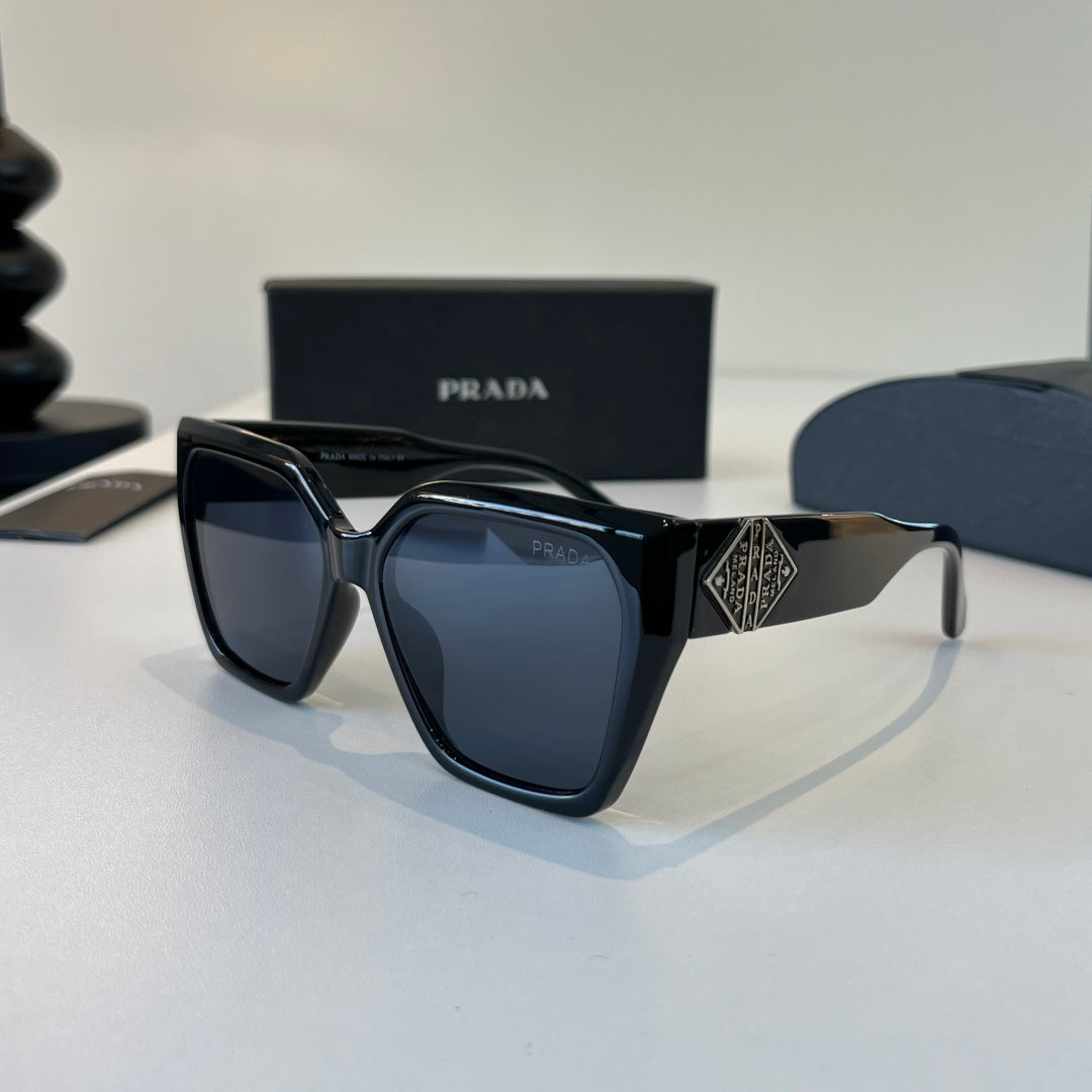Prada Fashion Black Lens Sunglasses for Men & Women - 432043 - detail image 3