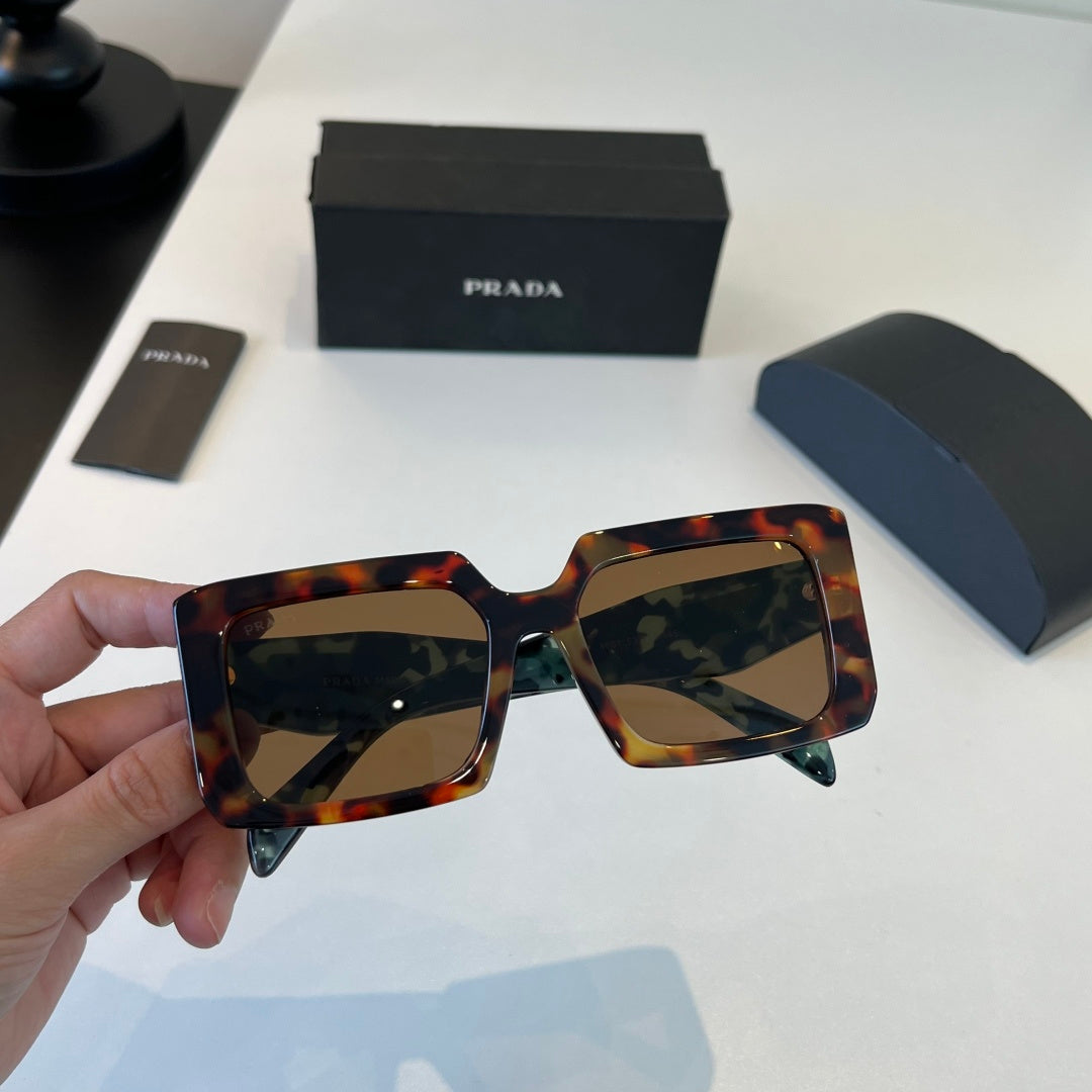 Prada Fashion Black Lens Sunglasses for Men & Women - 465590 - detail image 5