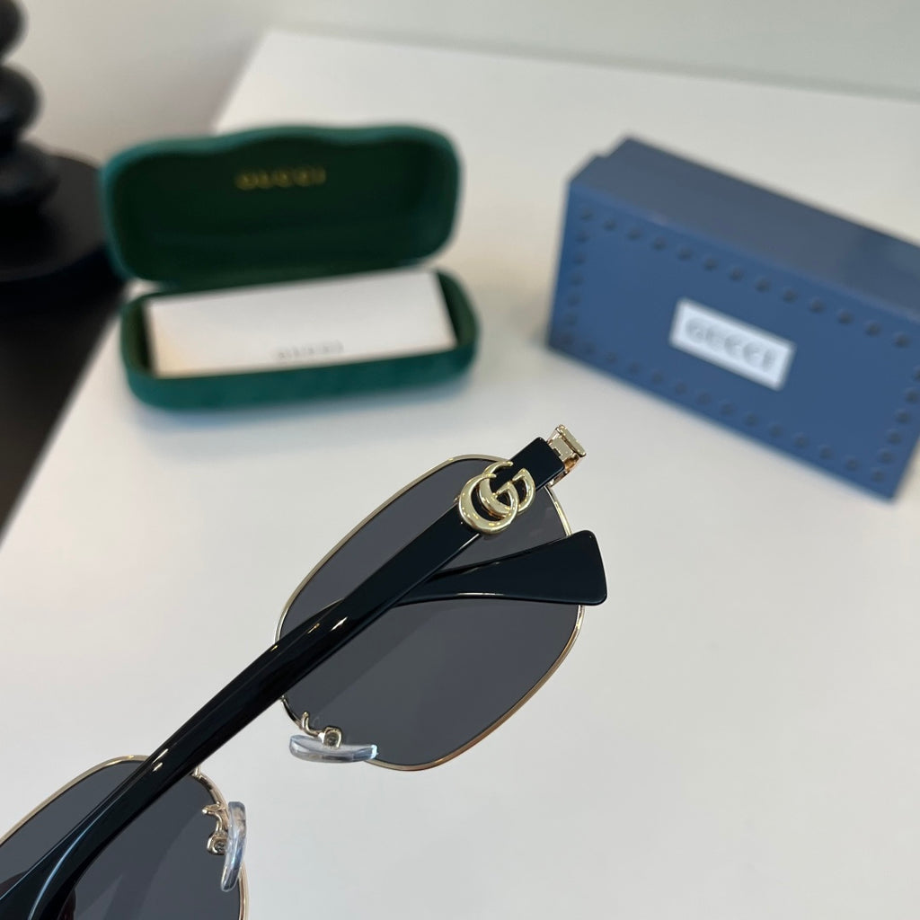 Gucci Oversized Silver Lens Sunglasses for Men & Women - 382149 - detail image 7