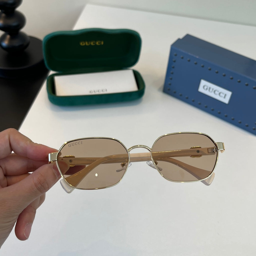 Gucci Oversized Brown Lens Sunglasses for Men & Women - 382150 - detail image 4
