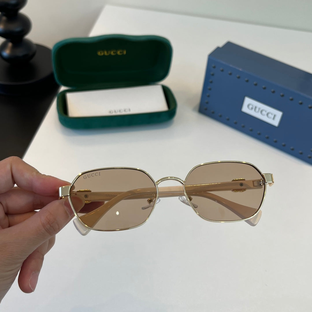 Gucci Oversized Brown Lens Sunglasses for Men & Women - 382150 - detail image 4