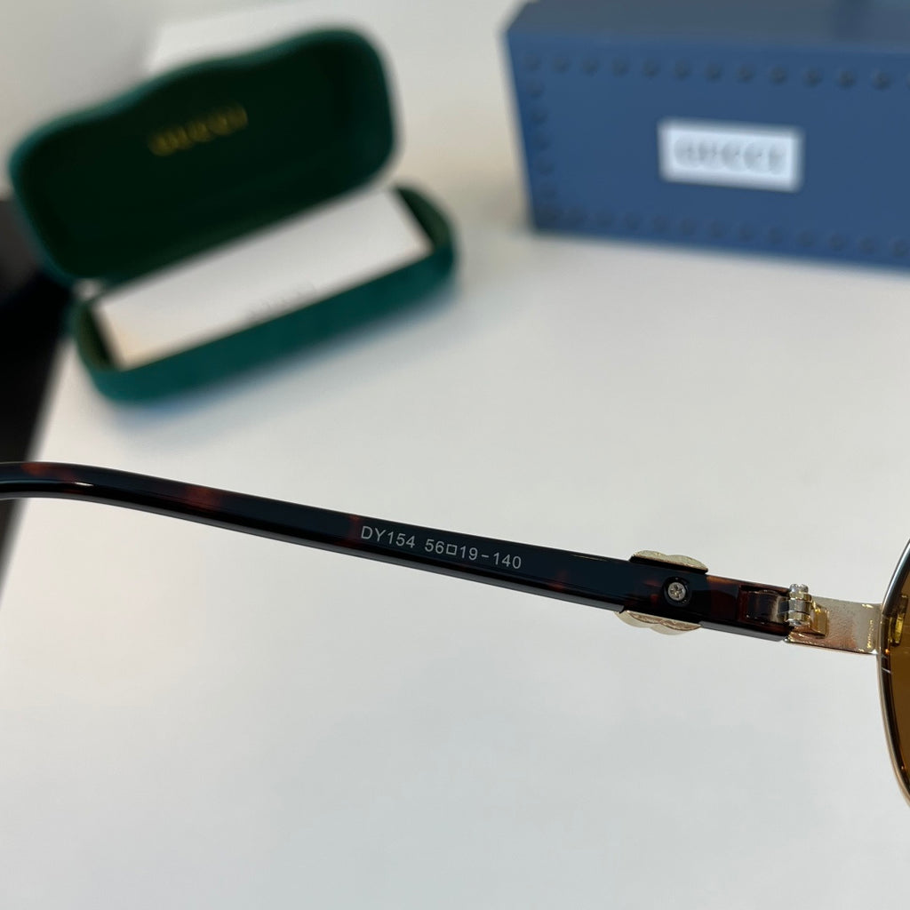 Gucci Oversized Brown Lens Sunglasses for Men & Women - 382151 - detail image 8