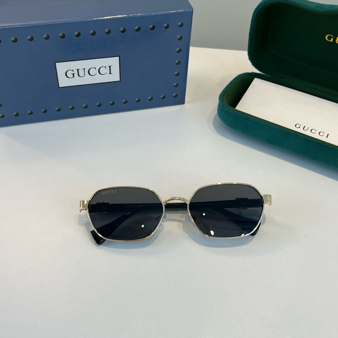 Gucci Oversized Silver Lens Sunglasses for Men & Women - 381952 - detail image 4