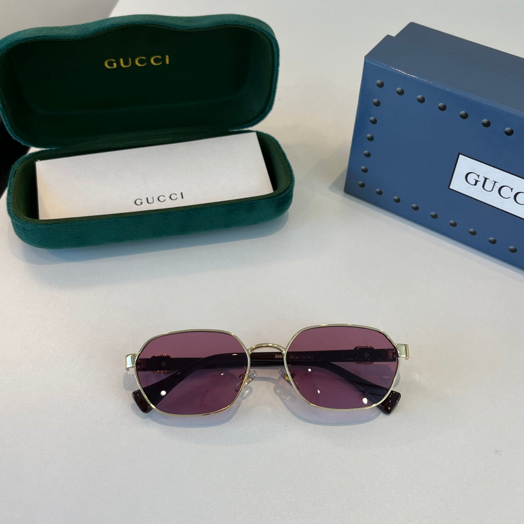 Gucci Oversized Purple Lens Sunglasses for Men & Women - detail image 4