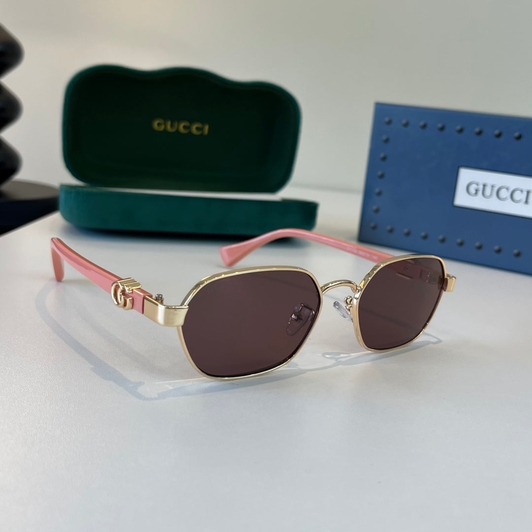 Gucci Oversized Red Lens Sunglasses for Men & Women - 381954