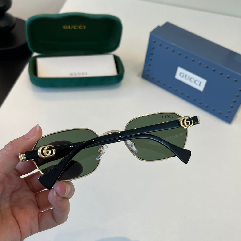 Gucci Oversized Silver Lens Sunglasses for Men & Women - 381955 - detail image 8