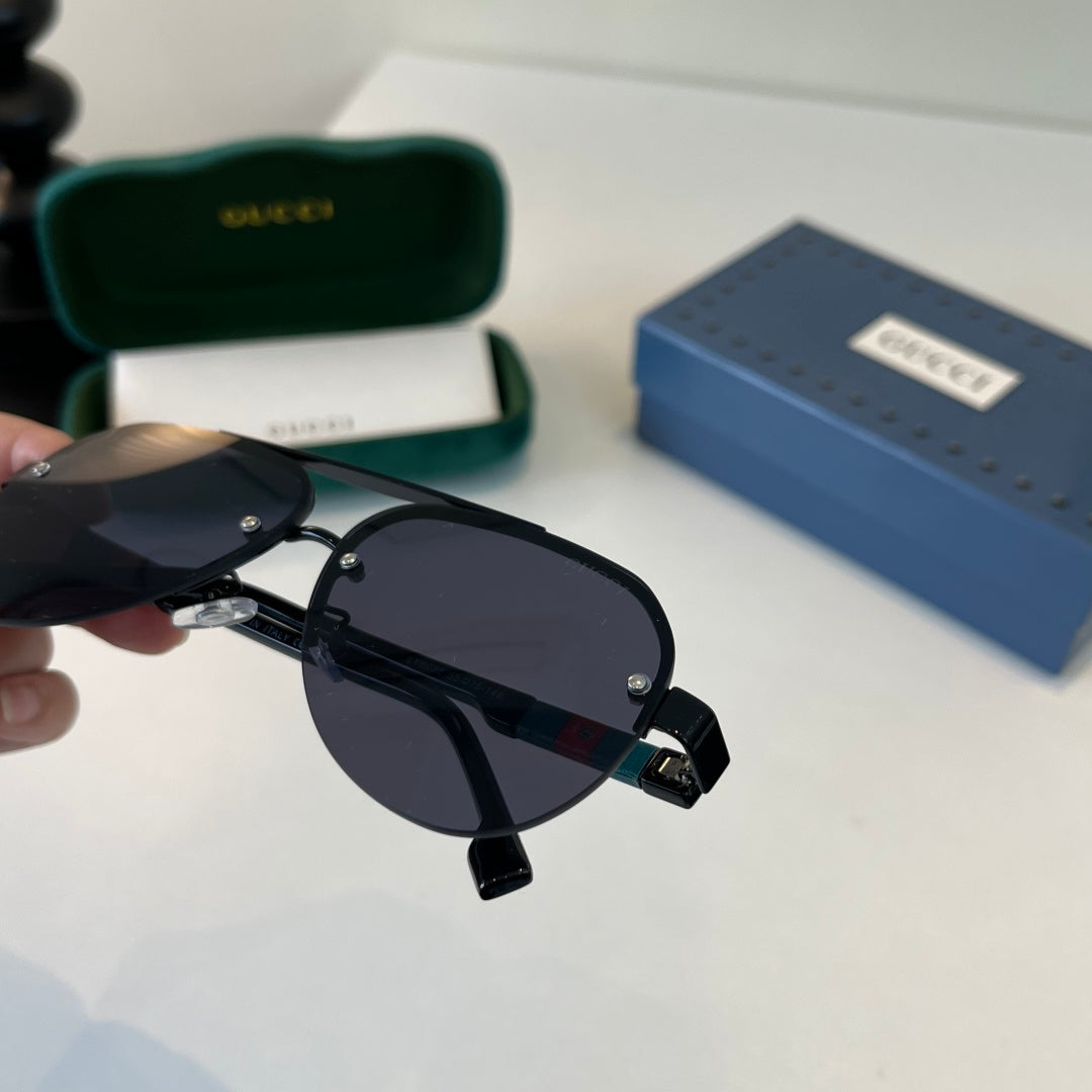 Gucci Fashion Black Lens Sunglasses for Men & Women - 381956 - detail image 6