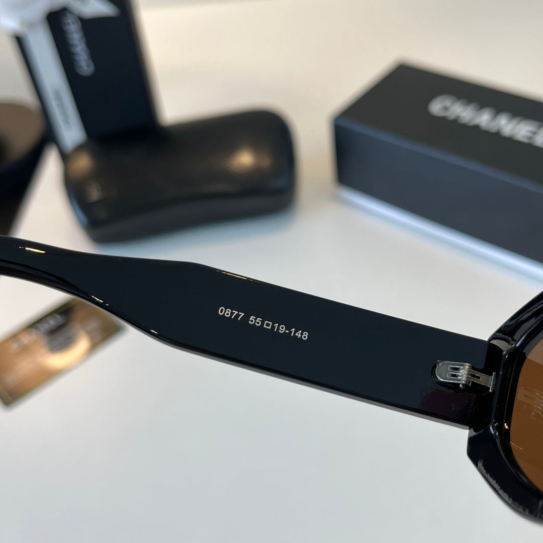 Chanel Oversized Black Lens Sunglasses for Men & Women - 415296 - detail image 8