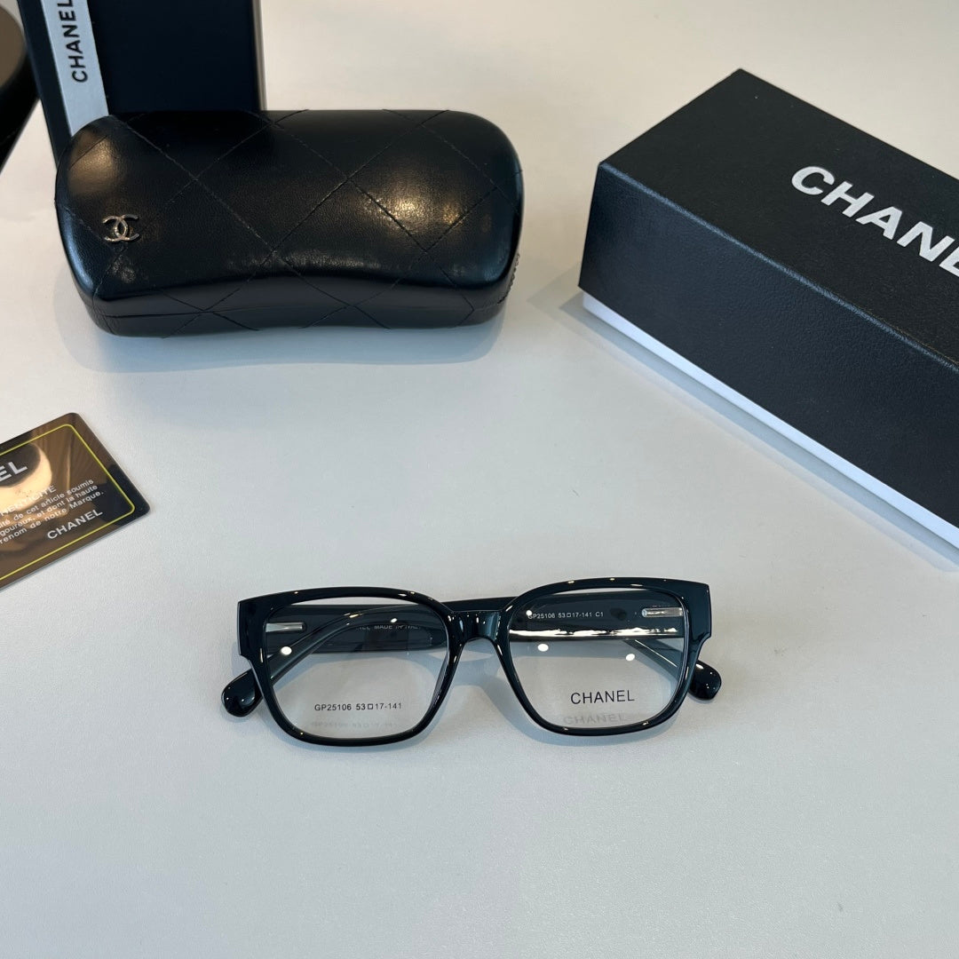 Chanel Oversized Silver Lens Sunglasses for Men & Women - 415299 - detail image 4