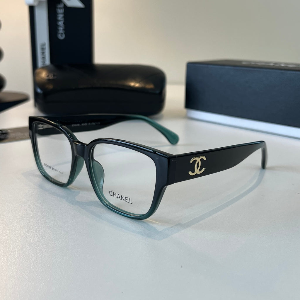 Chanel Oversized Silver Lens Sunglasses for Men & Women - 415300 - detail image 3