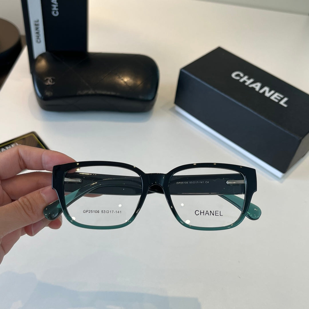 Chanel Oversized Silver Lens Sunglasses for Men & Women - 415300 - detail image 5