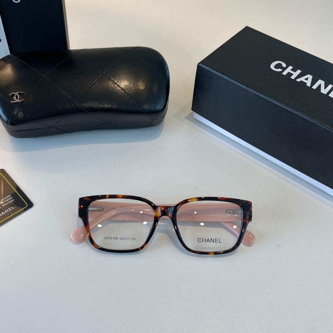Chanel Oversized Silver Lens Sunglasses for Men & Women - 415302 - detail image 5