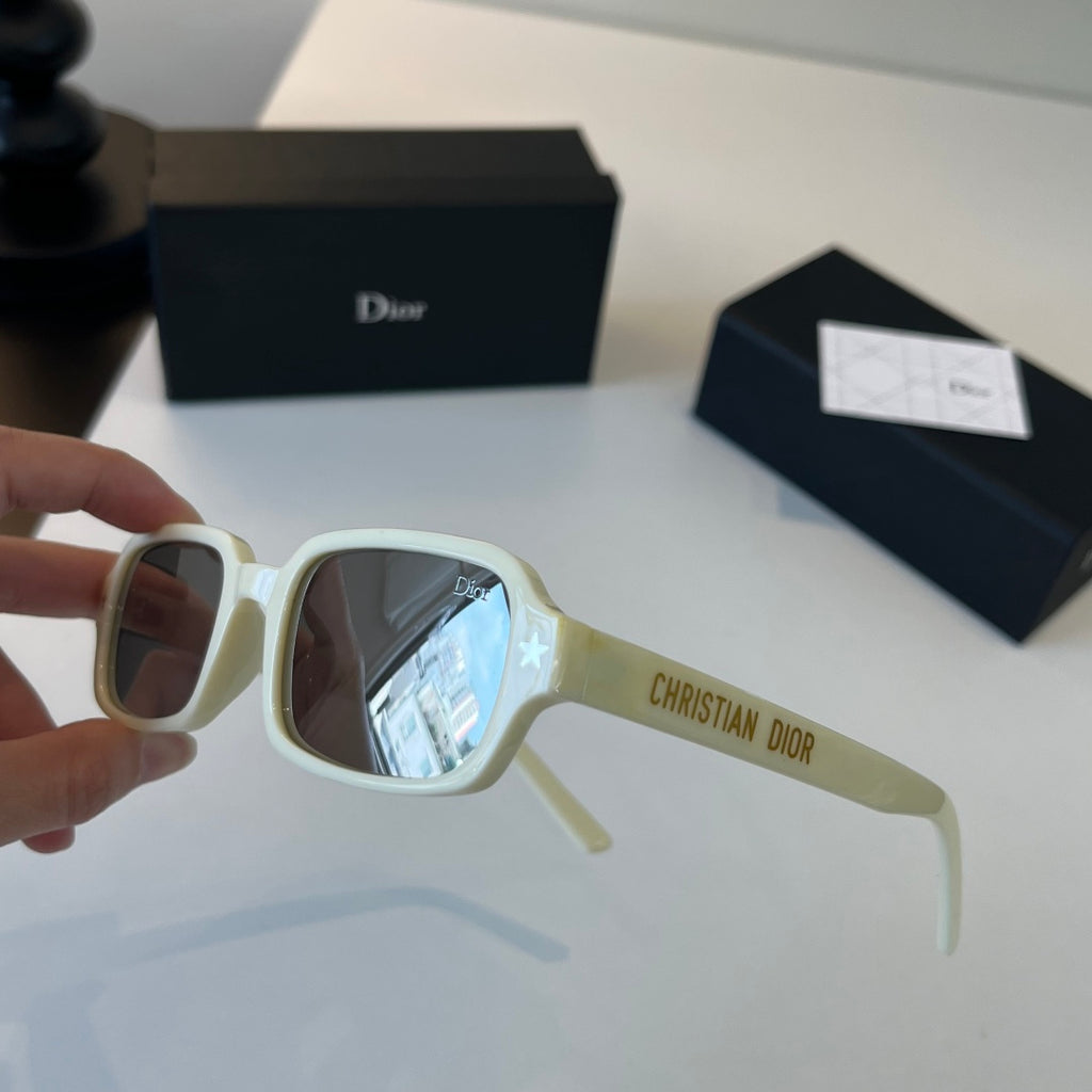 Dior Fashion Silver Lens Sunglasses for Men & Women - 449134 - detail image 4