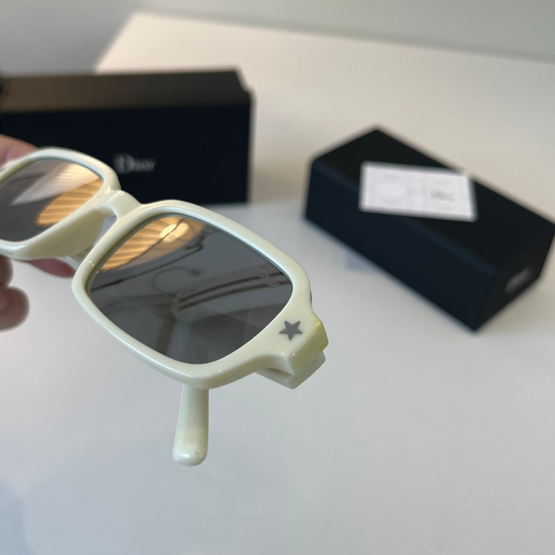 Dior Fashion Silver Lens Sunglasses for Men & Women - 486742 - detail image 7