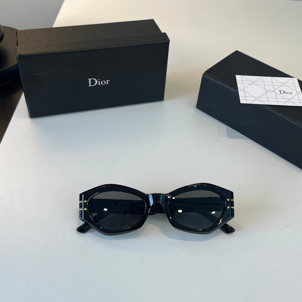 Dior Fashion Black Lens Sunglasses for Men & Women - 449135 - detail image 5