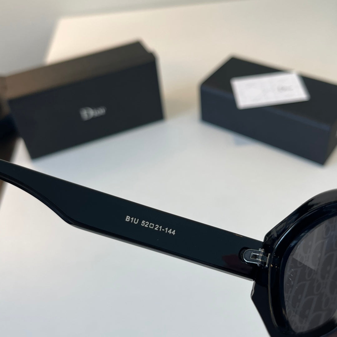 Dior Fashion Silver Lens Sunglasses for Men & Women - 415418 - detail image 9