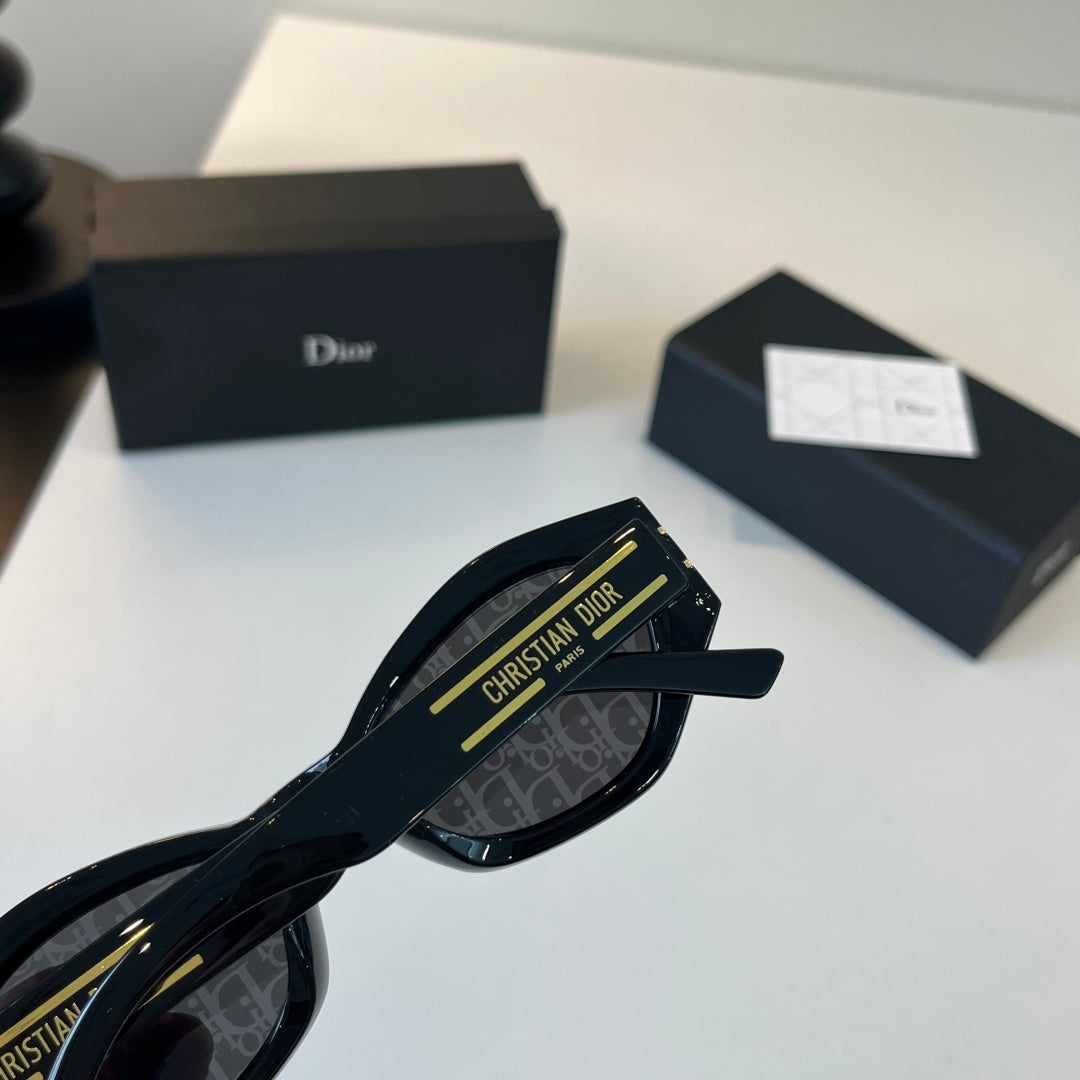 Dior Fashion Silver Lens Sunglasses for Men & Women - 449136 - detail image 8