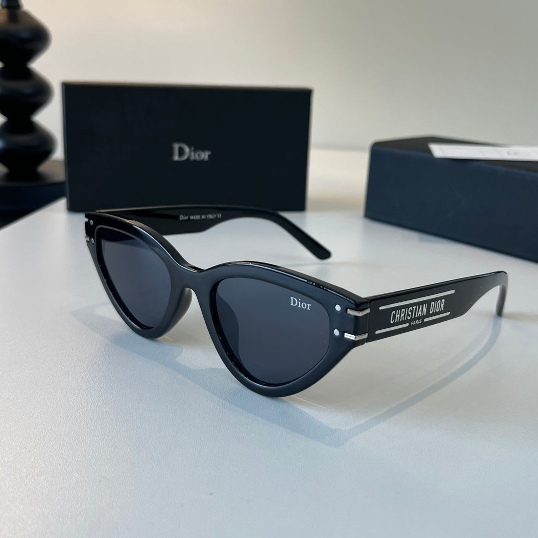 Dior Fashion Black Lens Sunglasses for Men & Women - 449137 - detail image 3