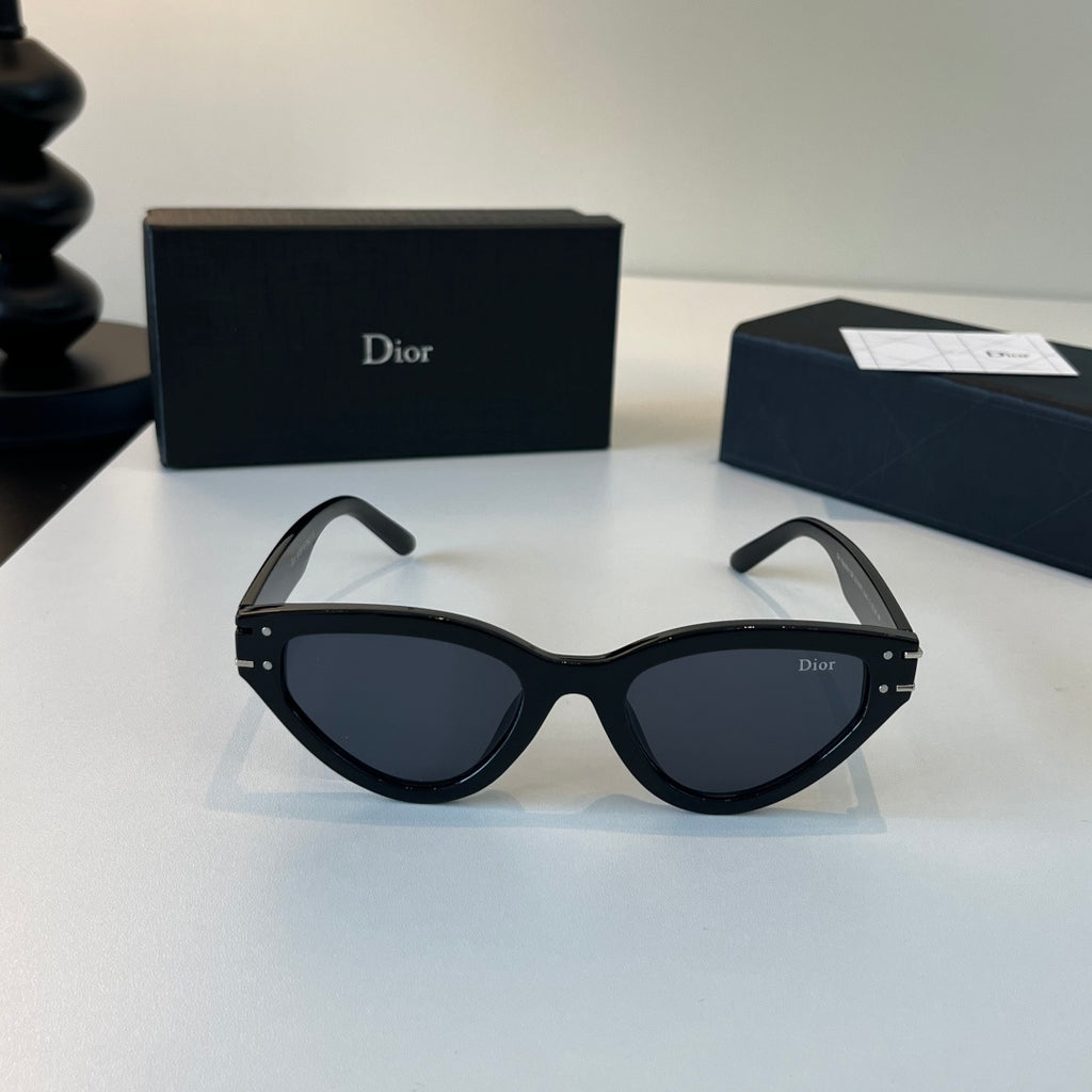 Dior Fashion Black Lens Sunglasses for Men & Women - 415419 - detail image 2
