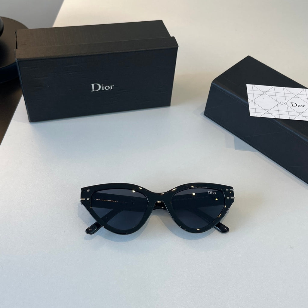 Dior Fashion Black Lens Sunglasses for Men & Women - 415419 - detail image 10
