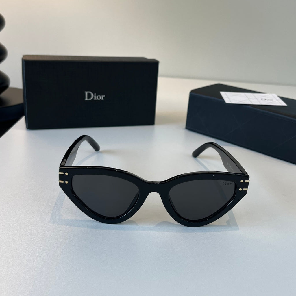Dior Fashion Black Lens Sunglasses for Men & Women - 415420 - detail image 2