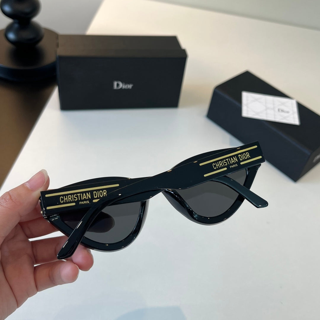 Dior Fashion Black Lens Sunglasses for Men & Women - 415420 - detail image 8