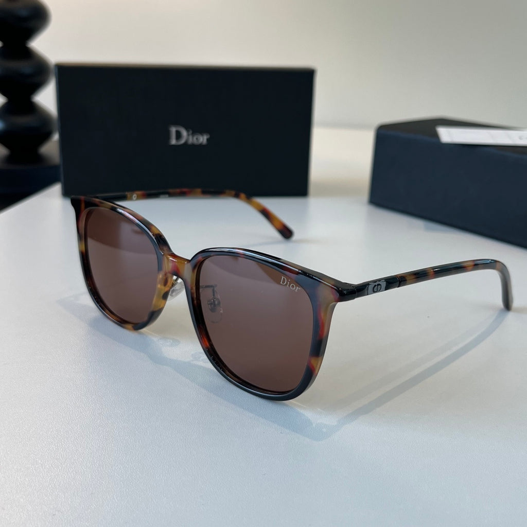 Dior Fashion Black Lens Sunglasses for Men & Women - 415422 - detail image 3