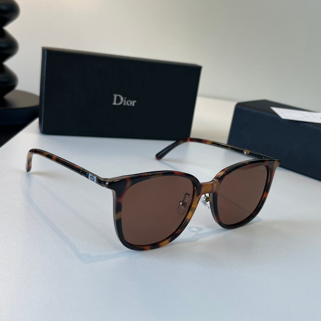 Dior Fashion Black Lens Sunglasses for Men & Women - 449140