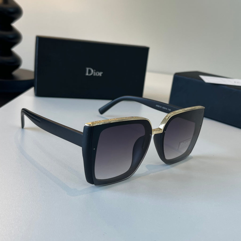 Dior Fashion Silver Lens Sunglasses for Men & Women - 415424