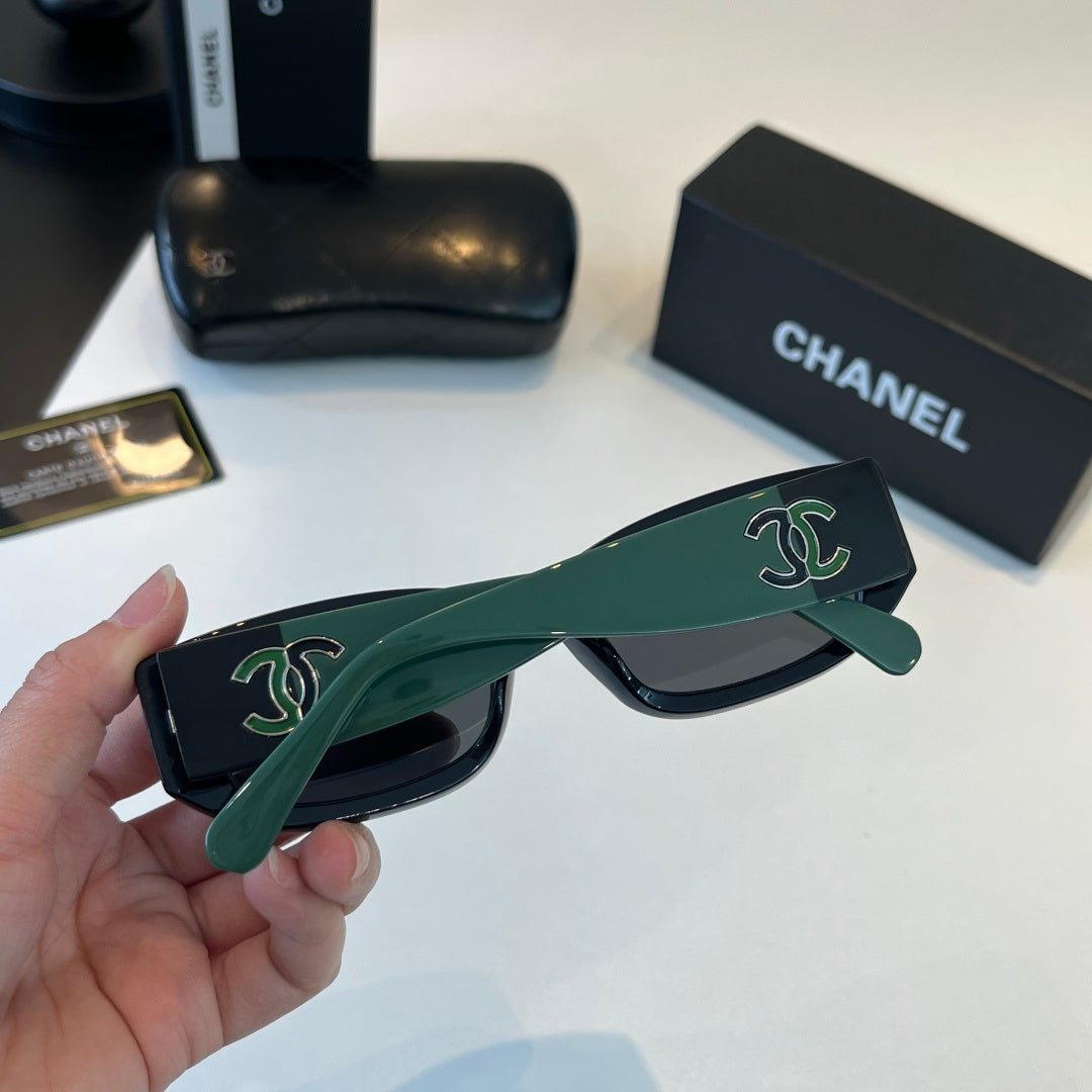 Chanel Fashion Black Lens Sunglasses for Men & Women - 415305 - detail image 9