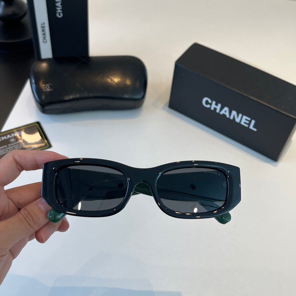 Chanel Fashion Black Lens Sunglasses for Men & Women - 415305 - detail image 6
