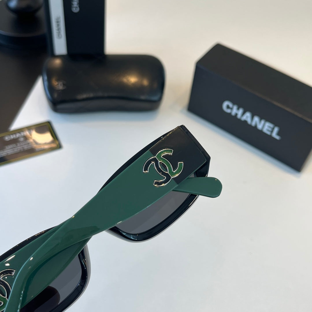 Chanel Fashion Black Lens Sunglasses for Men & Women - 486656 - detail image 8