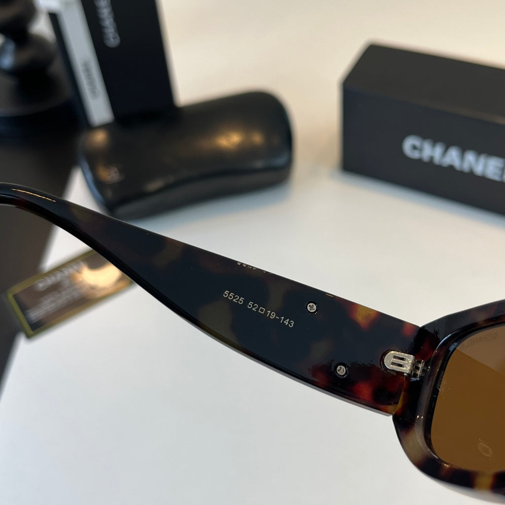 Chanel Fashion Black Lens Sunglasses for Men & Women - 415307 - detail image 9