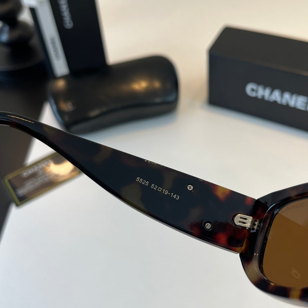 Chanel Fashion Black Lens Sunglasses for Men & Women - 415307 - detail image 9