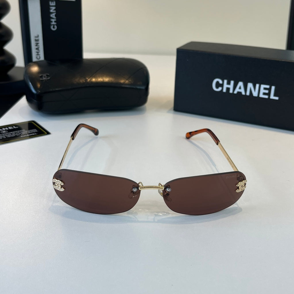 Chanel Fashion Red Lens Sunglasses for Men & Women - 415309 - detail image 2