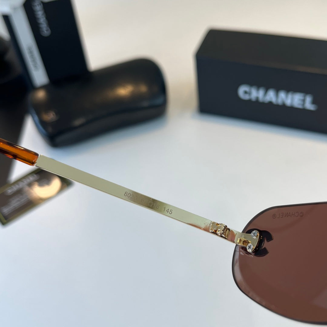 Chanel Fashion Red Lens Sunglasses for Men & Women - 415309 - detail image 9