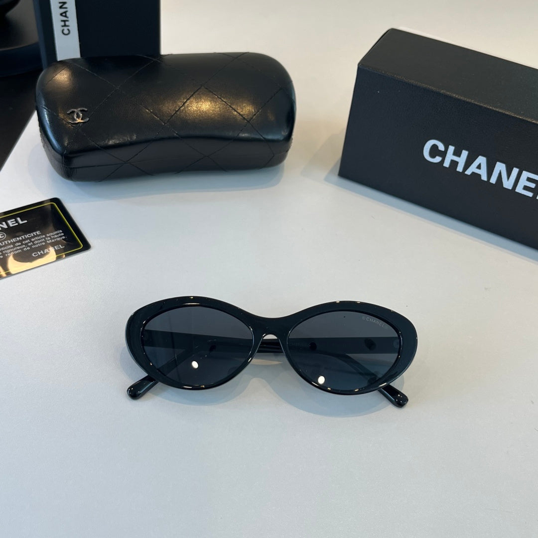 Chanel Cat-Eye Silver Lens Sunglasses for Men & Women - 486661 - detail image 5