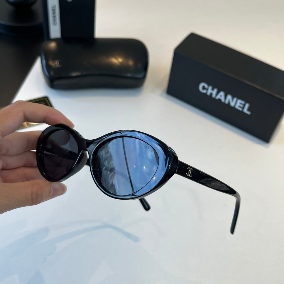 Chanel Cat-Eye Silver Lens Sunglasses for Men & Women - 415314 - detail image 4