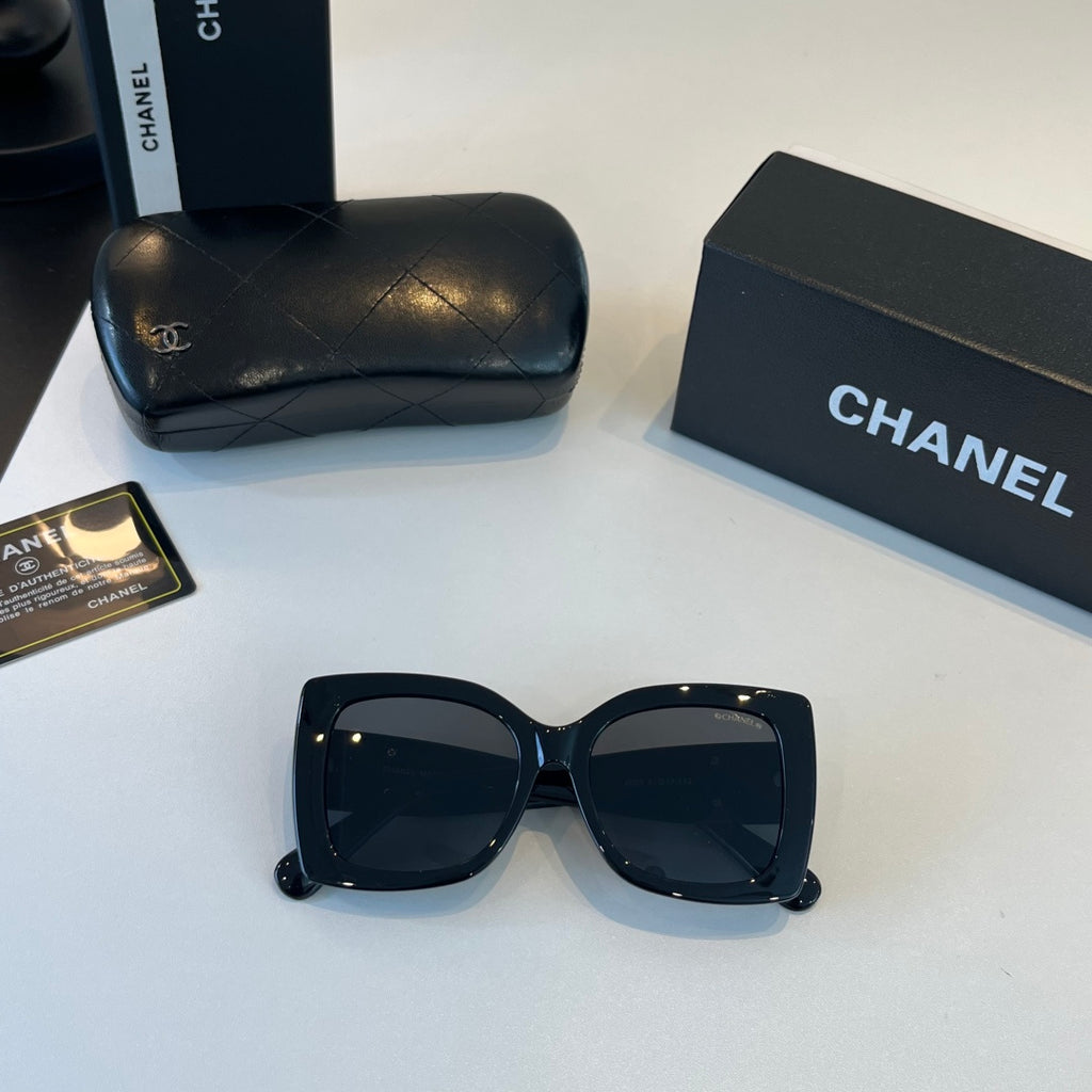 Chanel Fashion Black Lens Sunglasses for Men & Women - 486664 - detail image 5