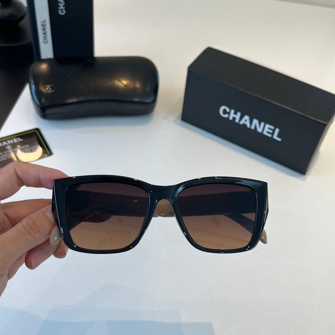 Chanel Fashion Black Lens Sunglasses for Men & Women - 415318 - detail image 6