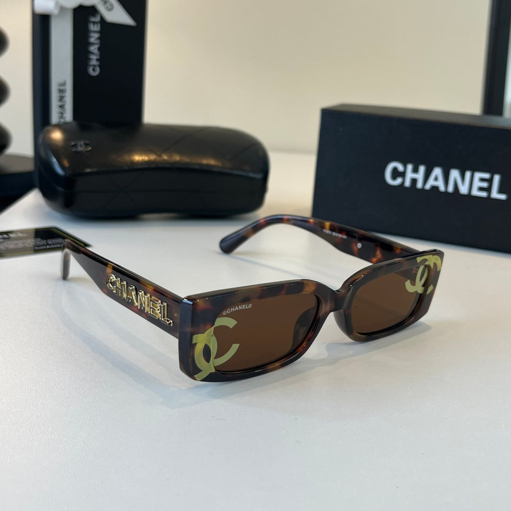 Chanel Fashion Black Lens Sunglasses for Men & Women - 415322
