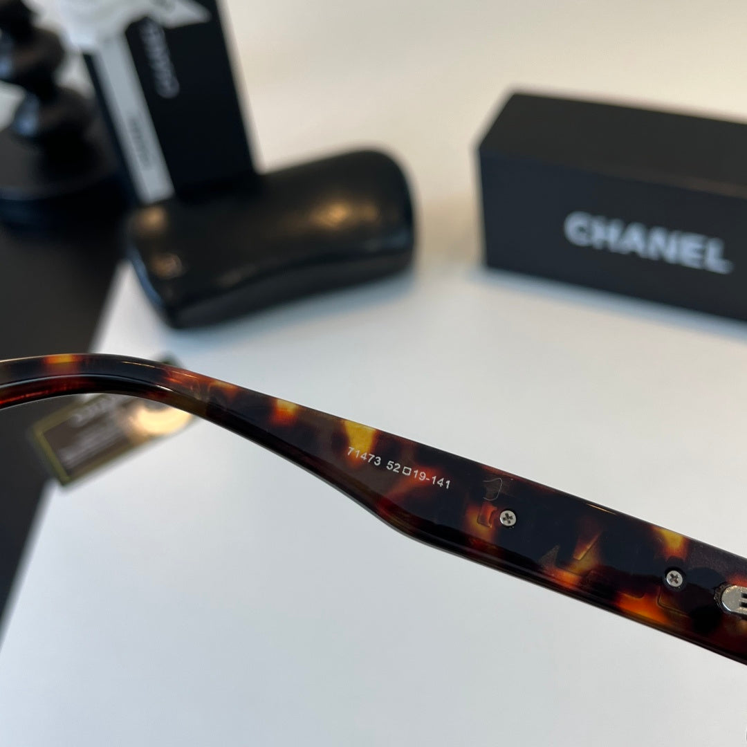 Chanel Fashion Black Lens Sunglasses for Men & Women - 415322 - detail image 10