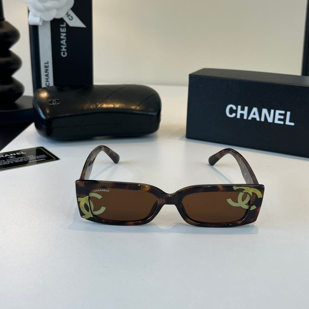Chanel Fashion Black Lens Sunglasses for Men & Women - 415322 - detail image 2