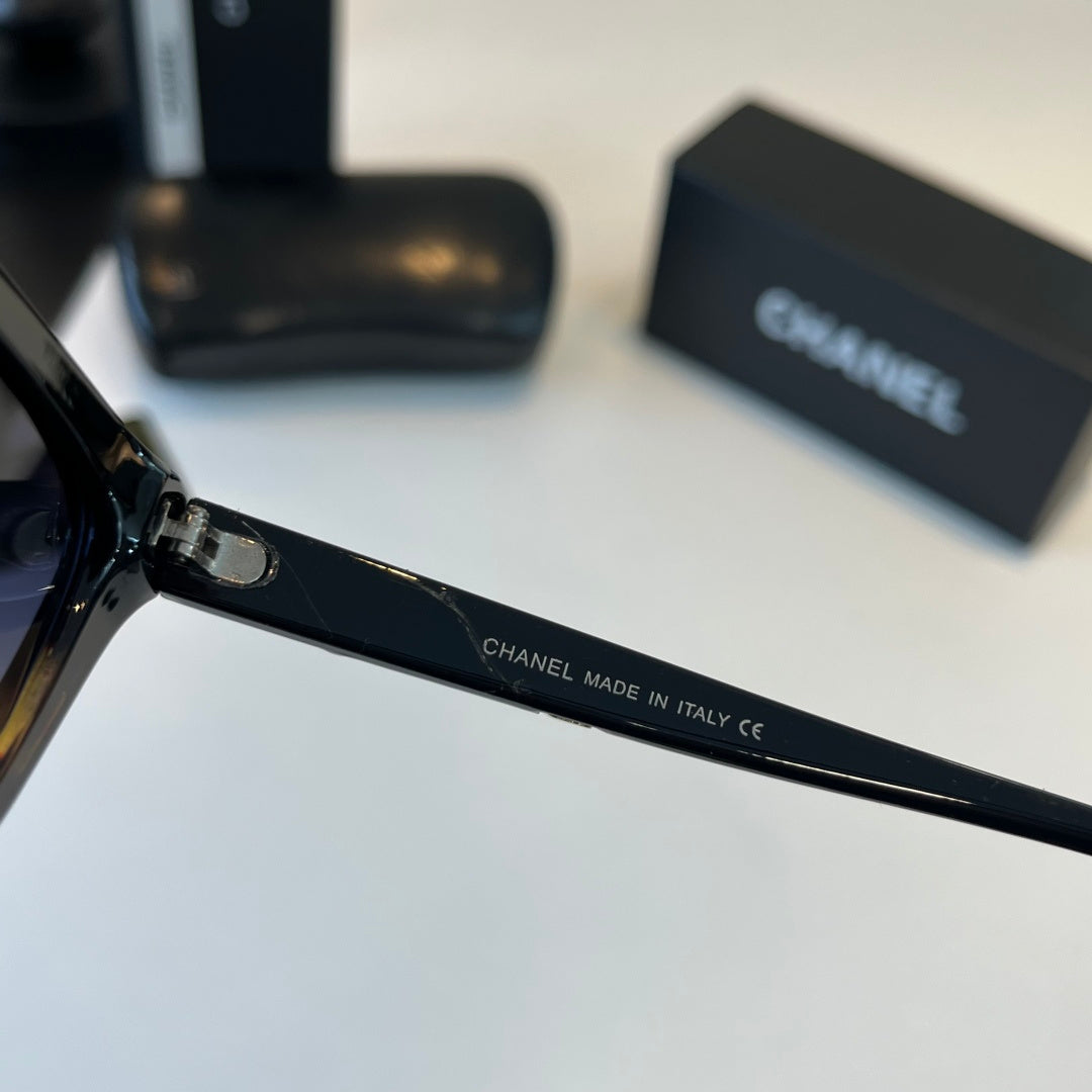 Chanel Fashion Black Lens Sunglasses for Men & Women - 358117 - detail image 10