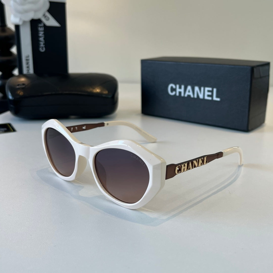 Chanel Fashion Silver Lens Sunglasses for Men & Women - 358099 - detail image 3