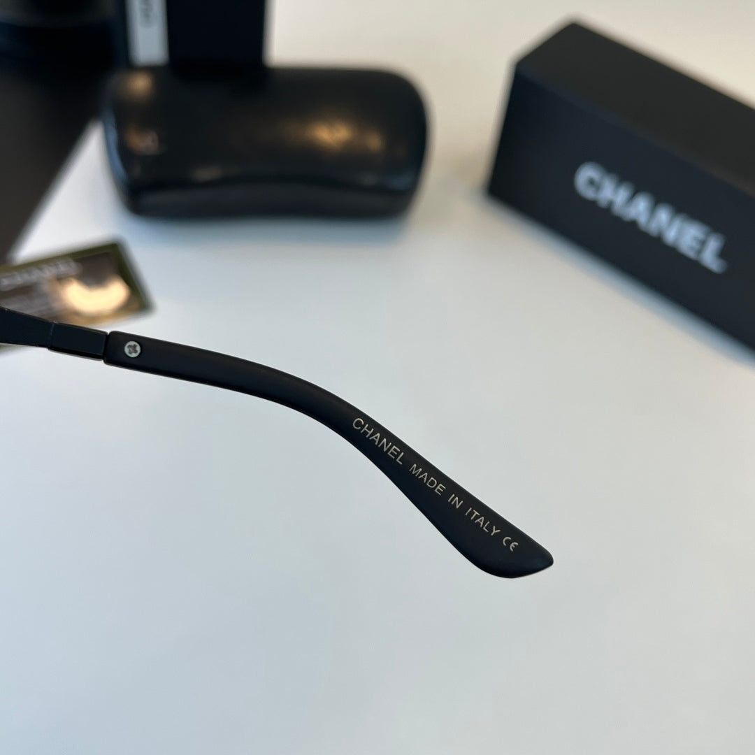 Chanel Fashion Black Lens Sunglasses for Men & Women - 358100 - detail image 9