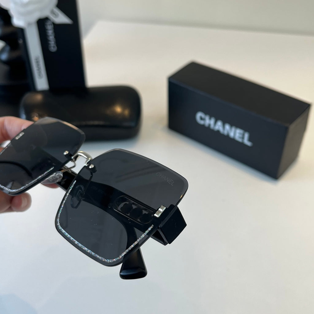 Chanel Fashion Black Lens Sunglasses for Men & Women - 398624 - detail image 7
