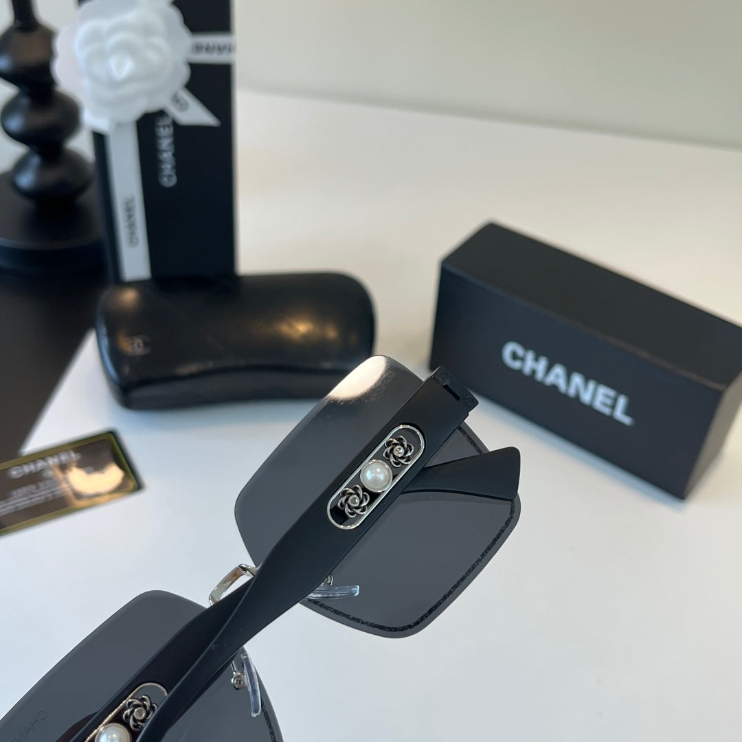 Chanel Fashion Black Lens Sunglasses for Men & Women - 358106 - detail image 8