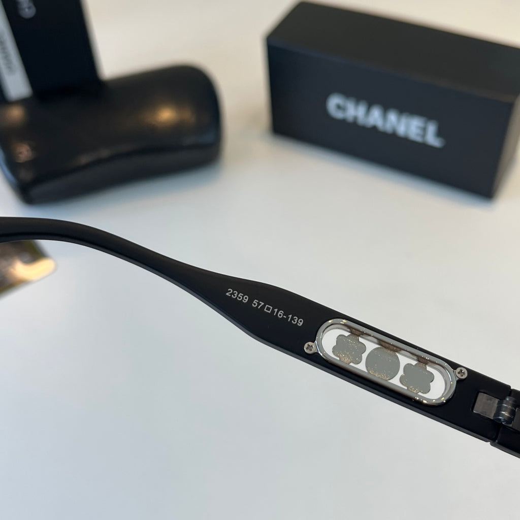 Chanel Fashion Black Lens Sunglasses for Men & Women - 358106 - detail image 10